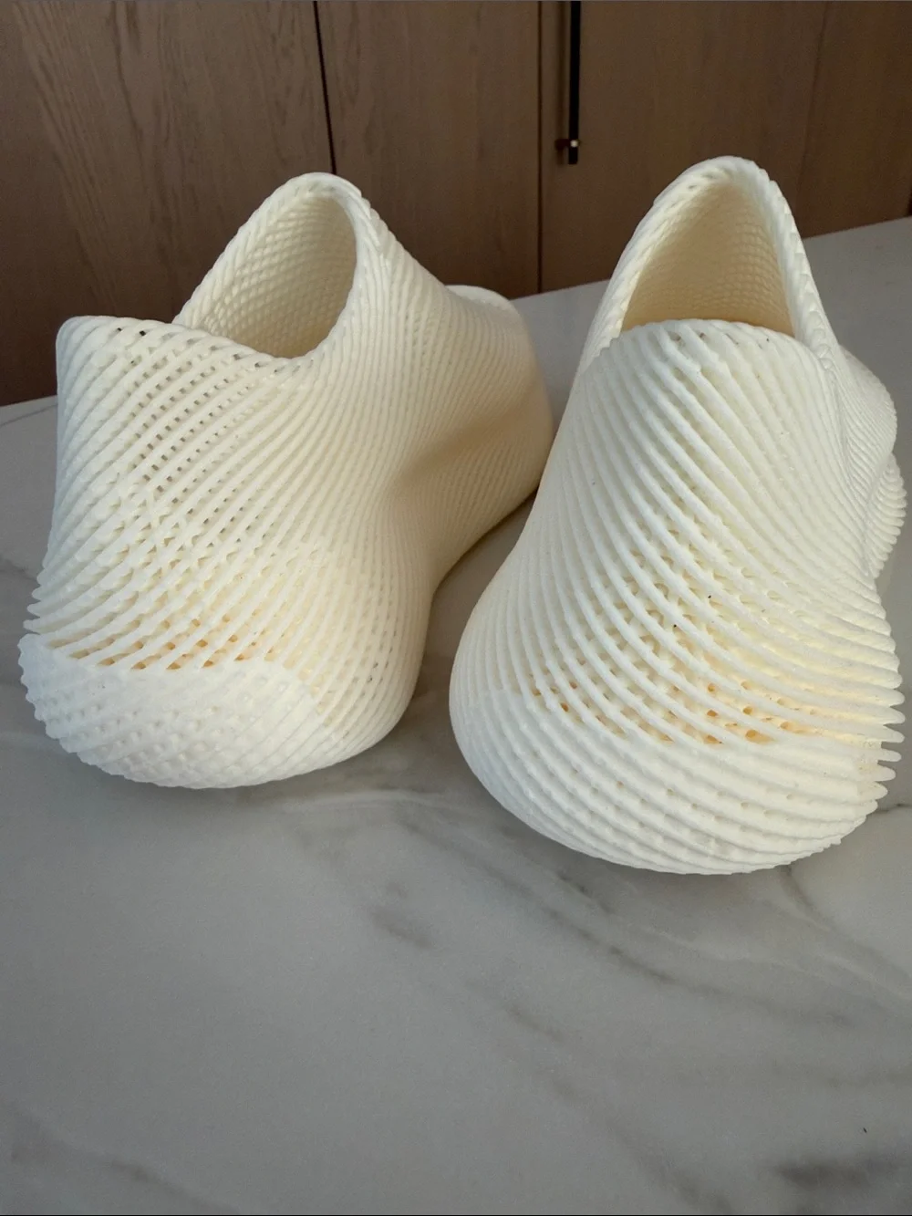 adidas Women’s Slip-On Climacool Mesh Sneakers (women’s 6.5 // men’s 5.5) - Picture 2 of 7